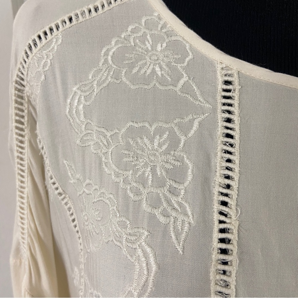 Sundance Eyelet One Button Closure 3/4 Wide Sleeve Cardigan - Picture 6 of 14
